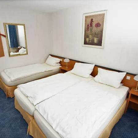 Gaestehaus Am Vogelsang 3* 克尔彭