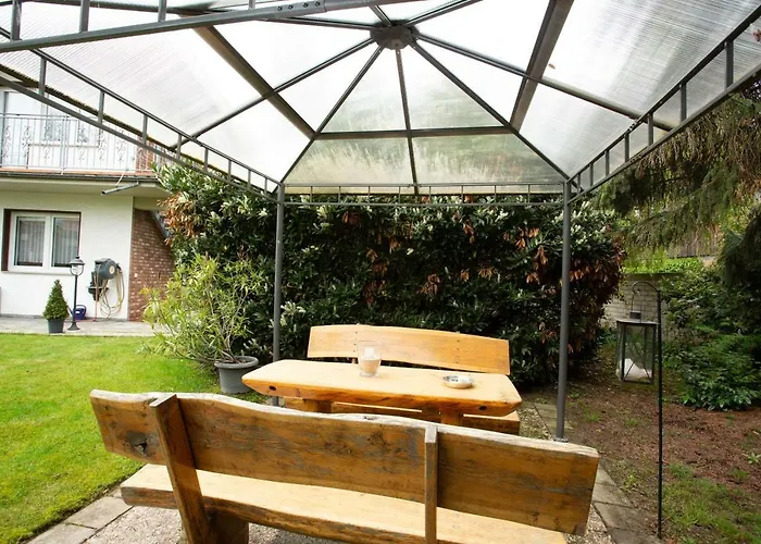 Inn Gaestehaus Am Vogelsang Kerpen (North Rhine-Westphalia)