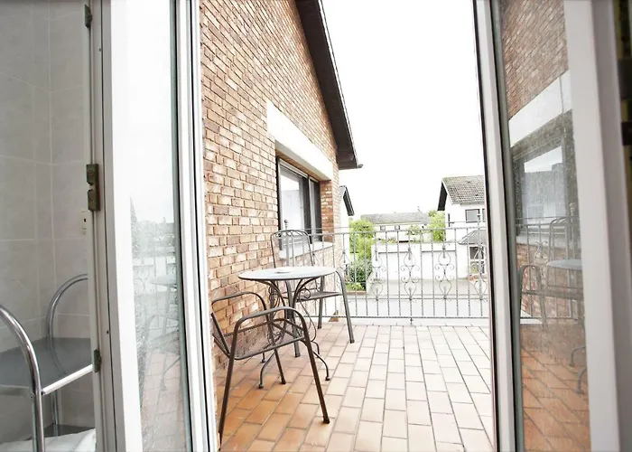 Kro Gaestehaus Am Vogelsang Kerpen (North Rhine-Westphalia)